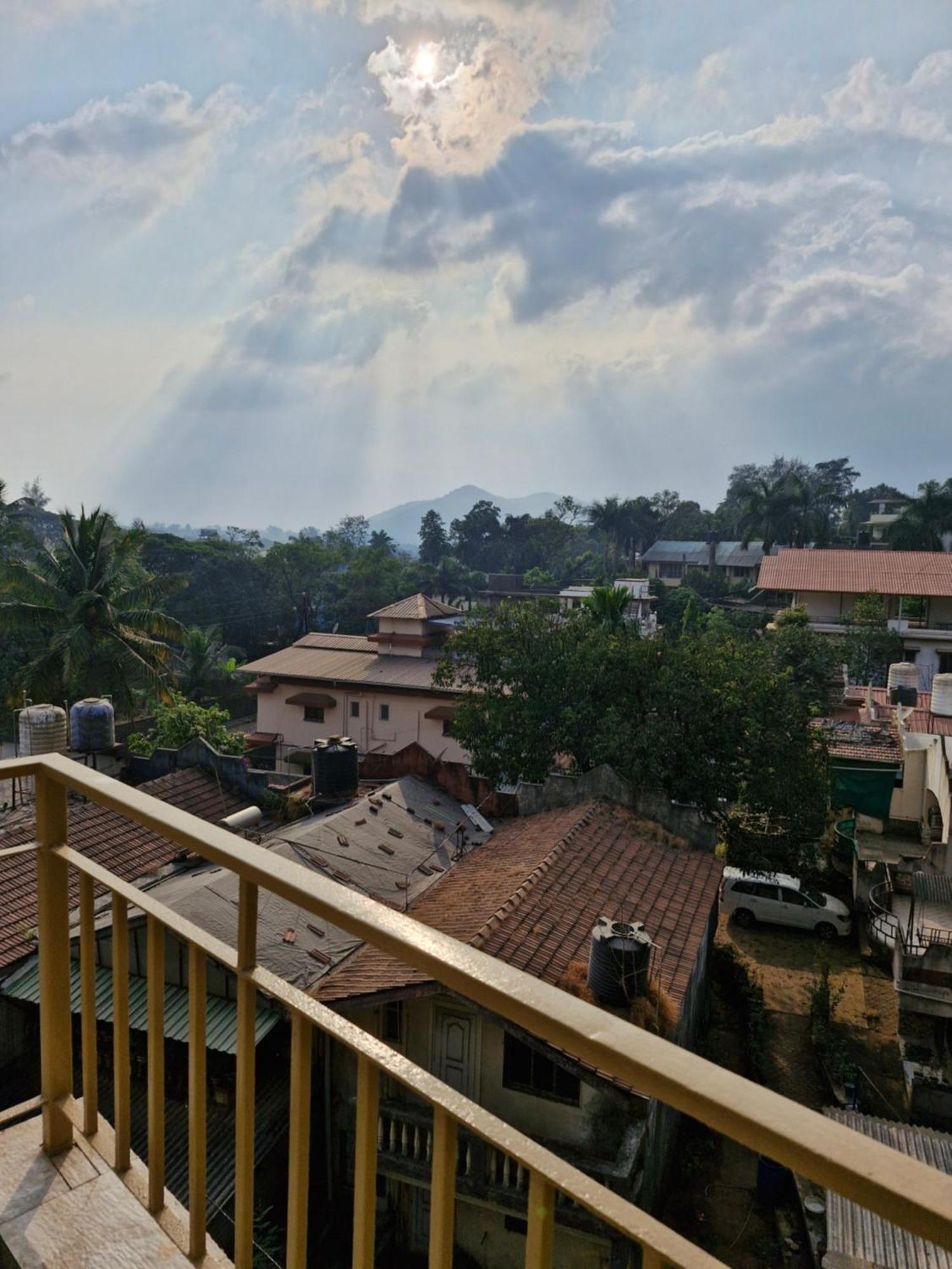 Ilif 2801 Dream Holidays Lonavala Exterior foto